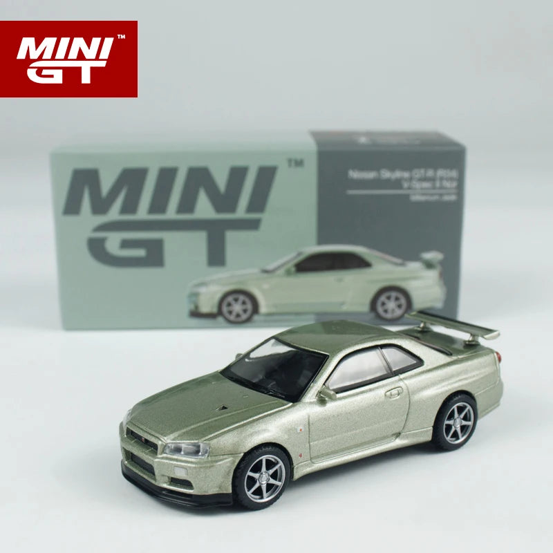 Nissan Skyline GT-R R34 V-Spec II Nür 1/64