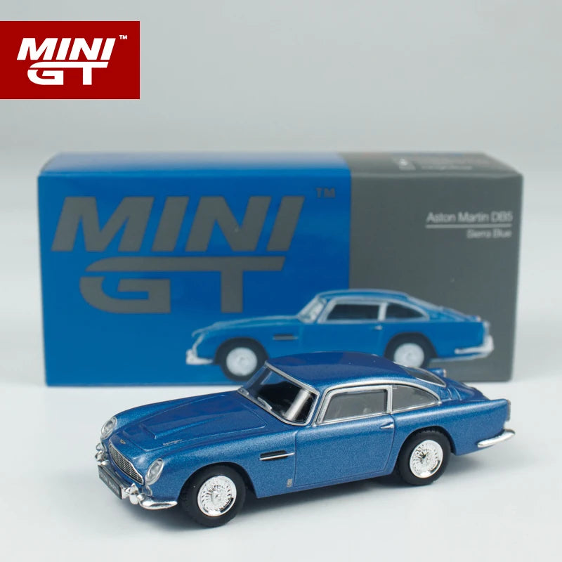 Aston Martin DB5 1965 Sierra Blue 1/64