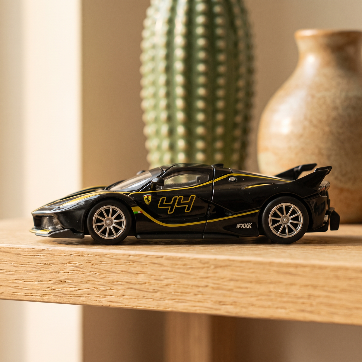 Ferrari FXX K 1:64 - profil